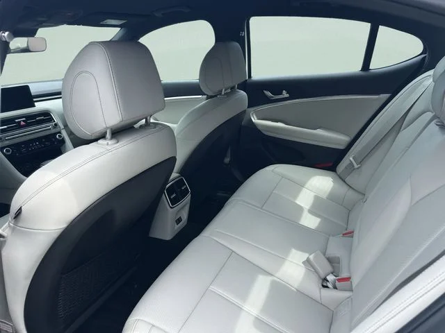 Used 2025 White Genesis 2.5T image 18
