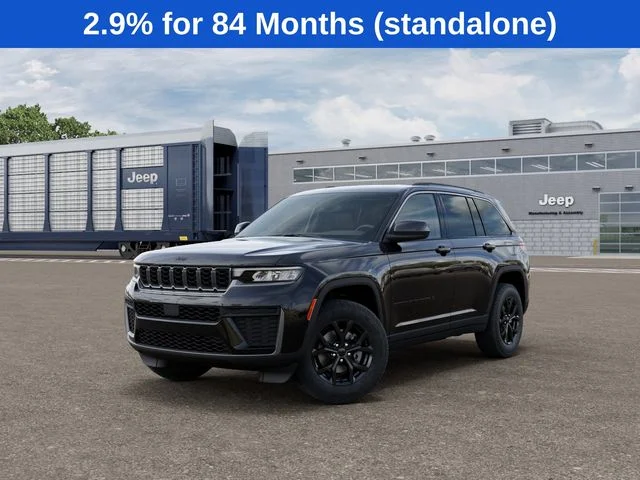 New 2026 Diamond Black Crystal Pearl-Coat Exterior Paint Jeep Laredo image 1