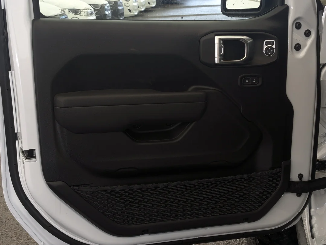 New 2026 White Jeep Willys - - 4x4 - E- Locker Rear Axle - Blk 3-Pc Freedom Top - Heated Seats - Willys Susp & More! image 12
