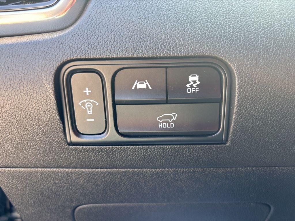Used 2023 Black Kia SX image 21