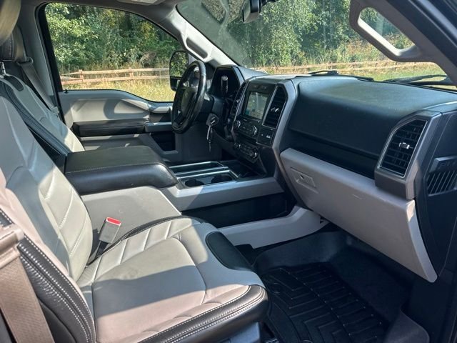 Used 2017 Shadow Black Ford XLT image 23