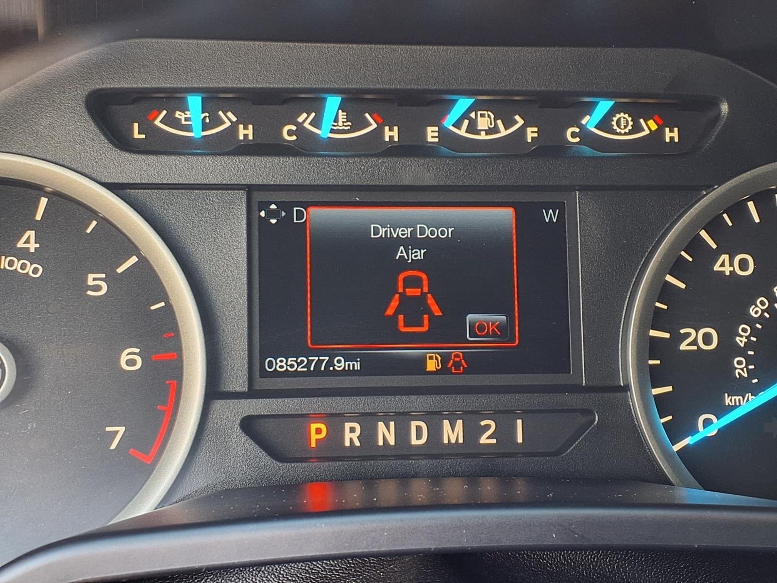 Used 2016 Lithium Gray Ford XLT image 29