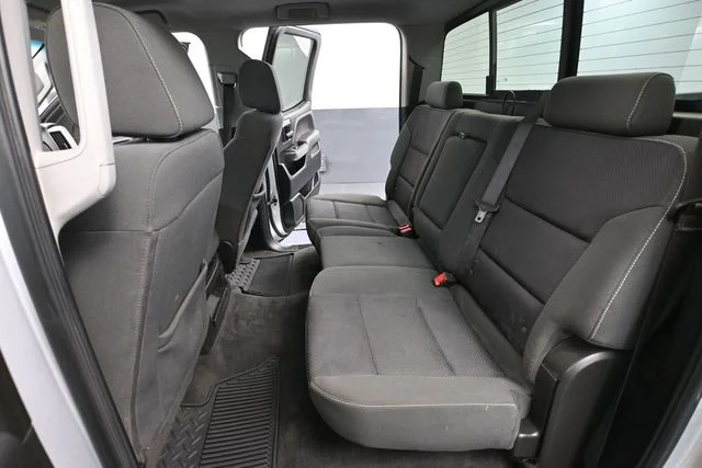 Used 2019 Silver Chevrolet LT image 35