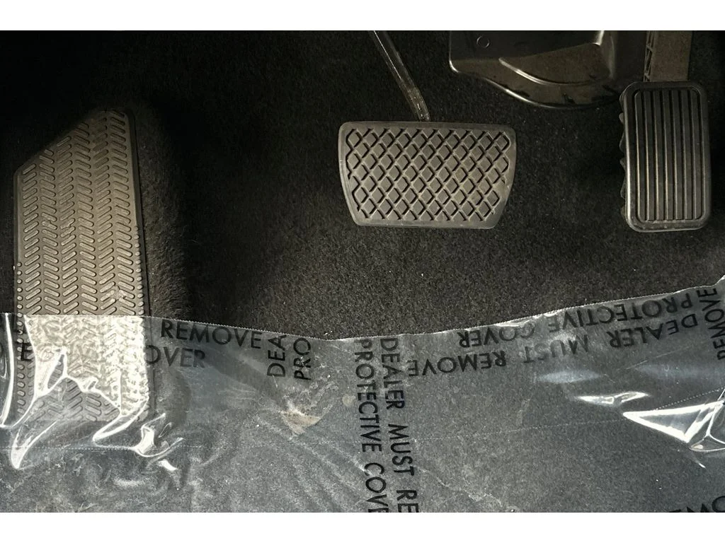 Used 2020 Lunar Silver Metallic Honda EX-L image 44