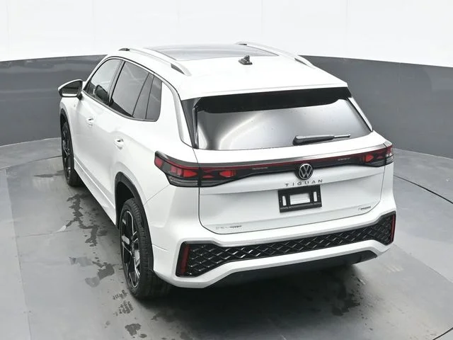 New 2026 White Volkswagen 2.0T SEL R-Line Turbo image 10