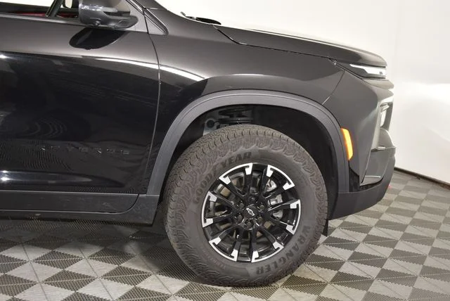 Used 2026 Black Chevrolet Z71 image 13