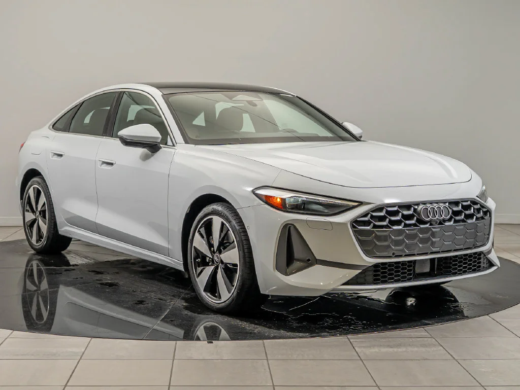 Used 2025 Glacier White Audi 2.0T Premium image 12