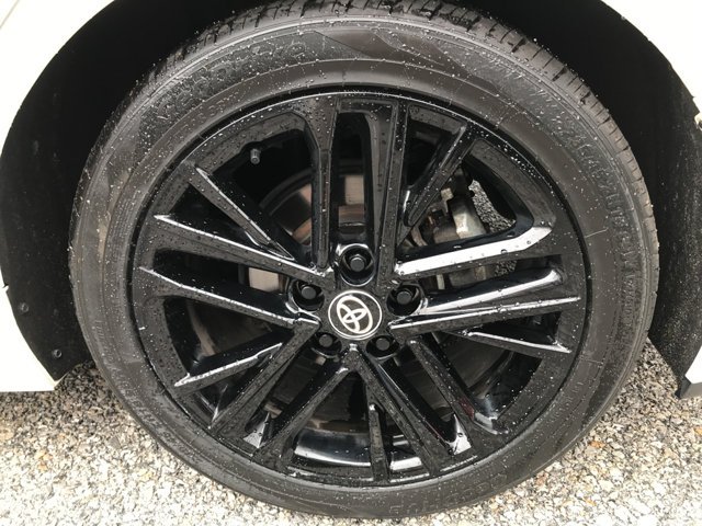 Certified Used 2025 Ice Cap Toyota SE image 12