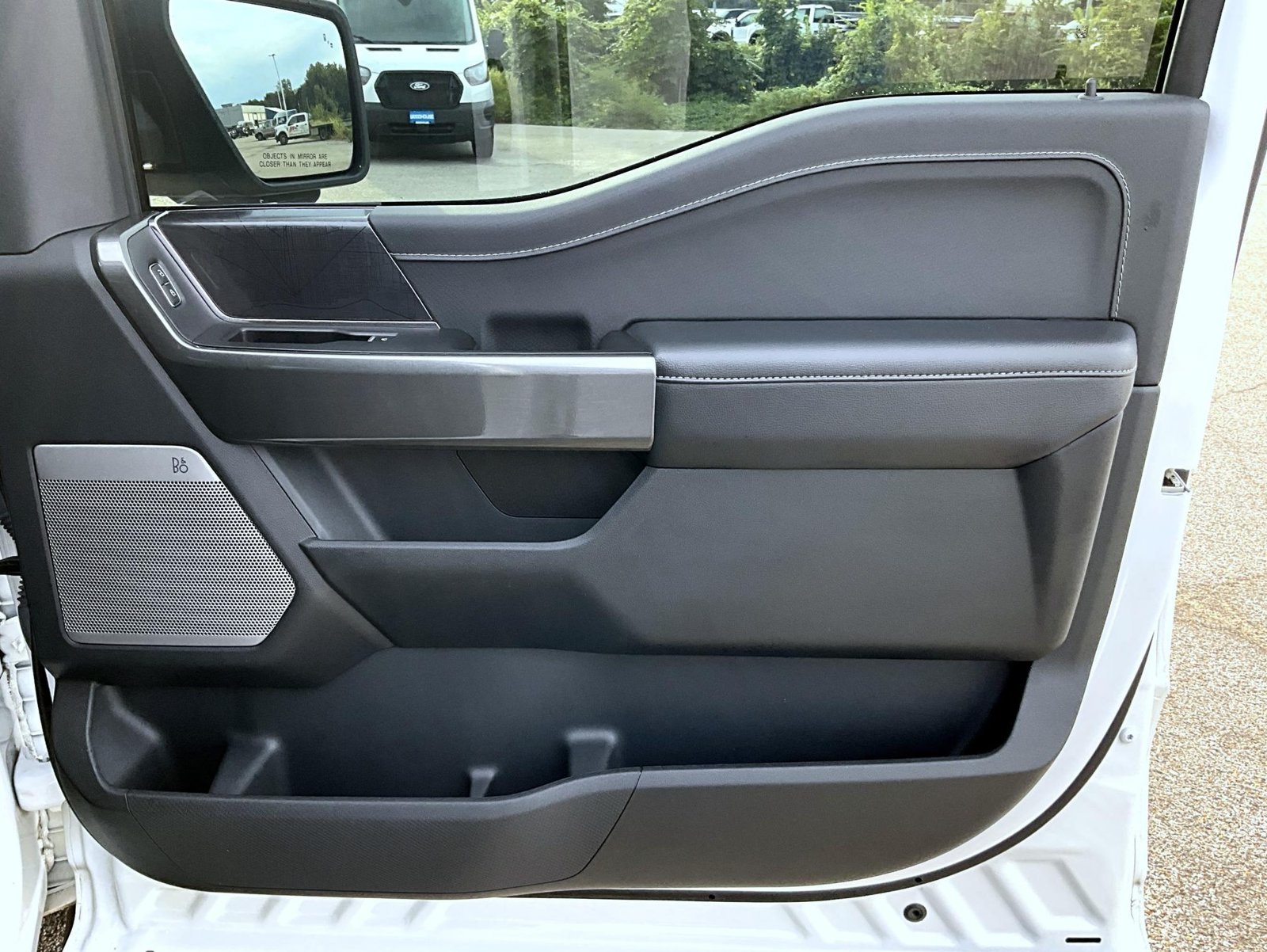 Used 2023 White Ford XLT image 20
