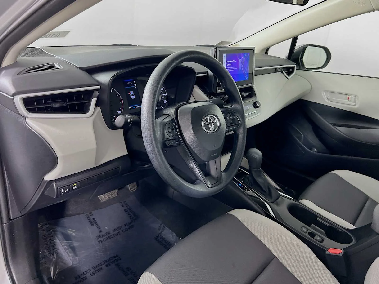 Used 2025 Classic Silver Metallic Toyota LE image 9