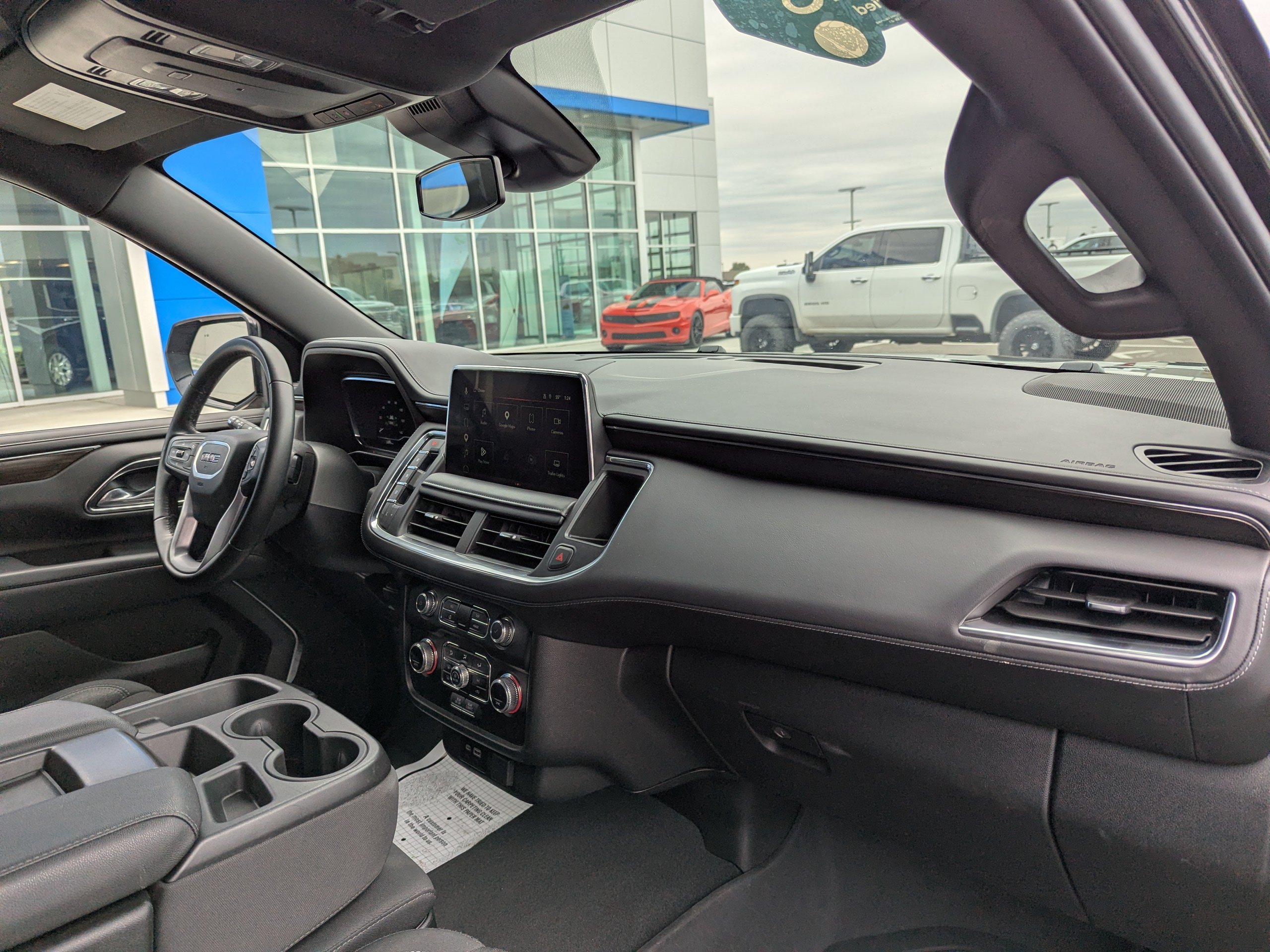 2023 GMC Yukon SLE - Photo 46