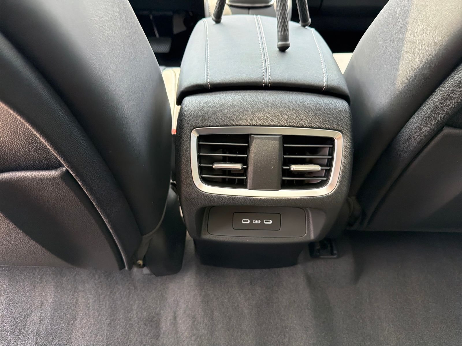 New 2026 Platinum White Pearl Acura Technology Package image 24