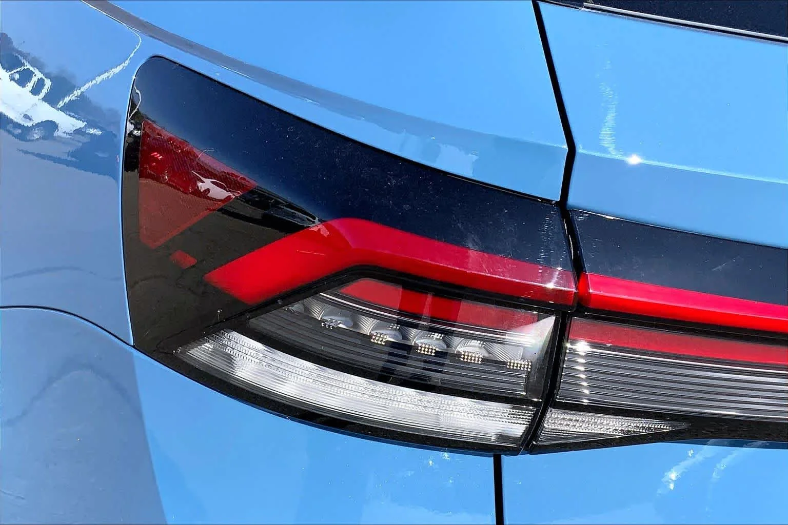 New 2026 Monterey Blue Pearl Volkswagen SE image 14