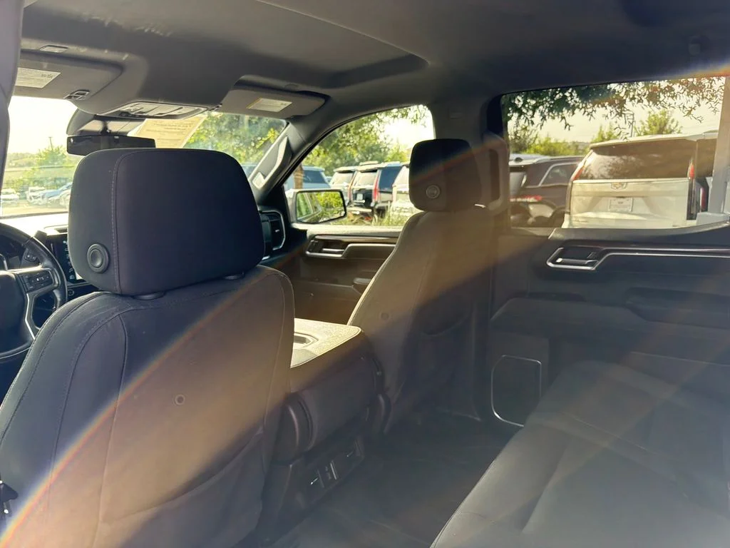 Used 2022 Gray Chevrolet LT image 39