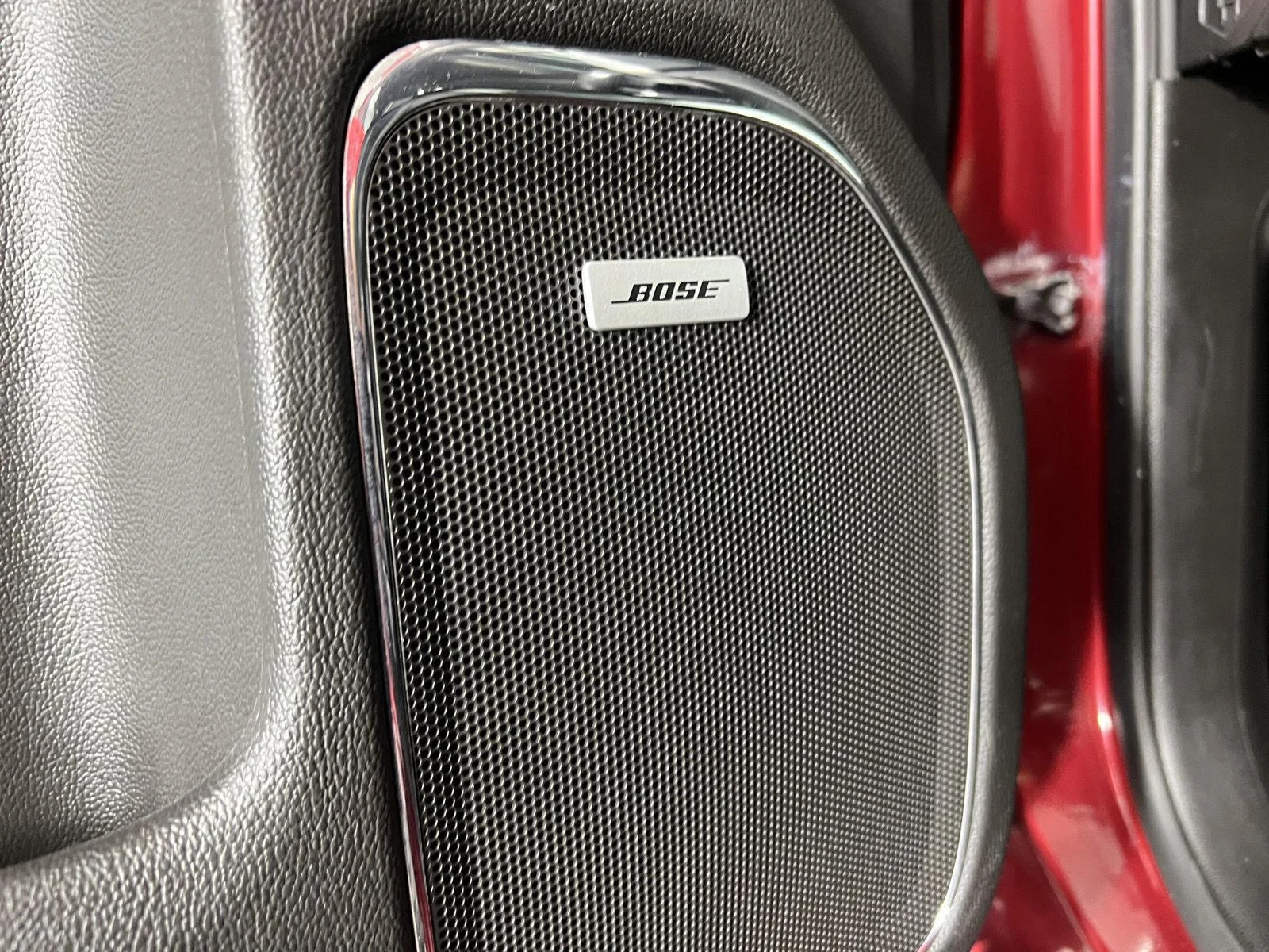 Used 2018 Red Quartz Tintcoat GMC SLT image 14