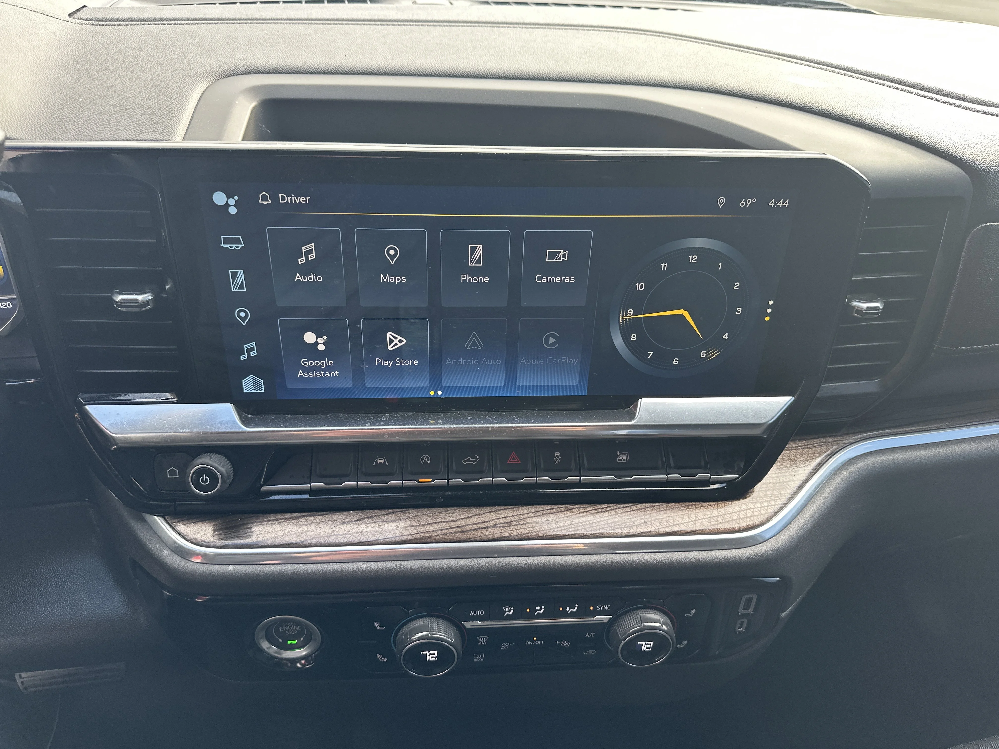 Used 2023 Sterling Gray Metallic Chevrolet LT image 15
