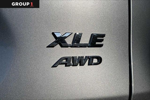Certified Used 2025 SILVER SKY METALLIC Toyota  image 10