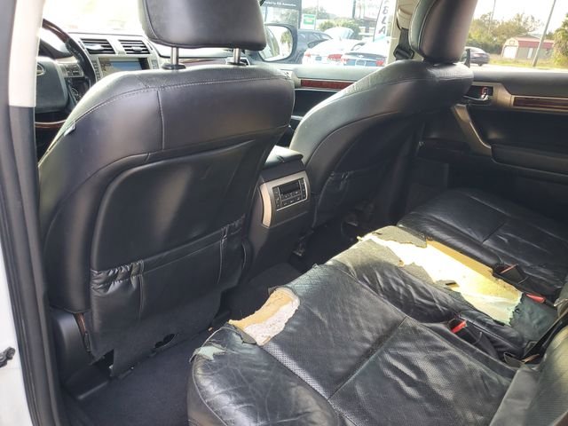 Used 2016 White Lexus 460 image 24