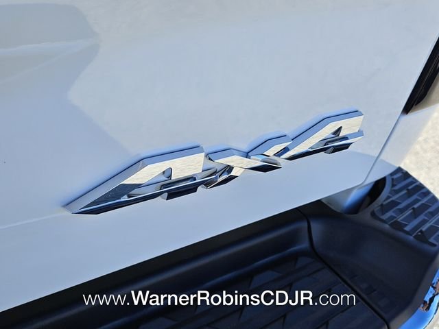 New 2026 Bright White Clear-Coat Exterior Paint RAM Tradesman image 11