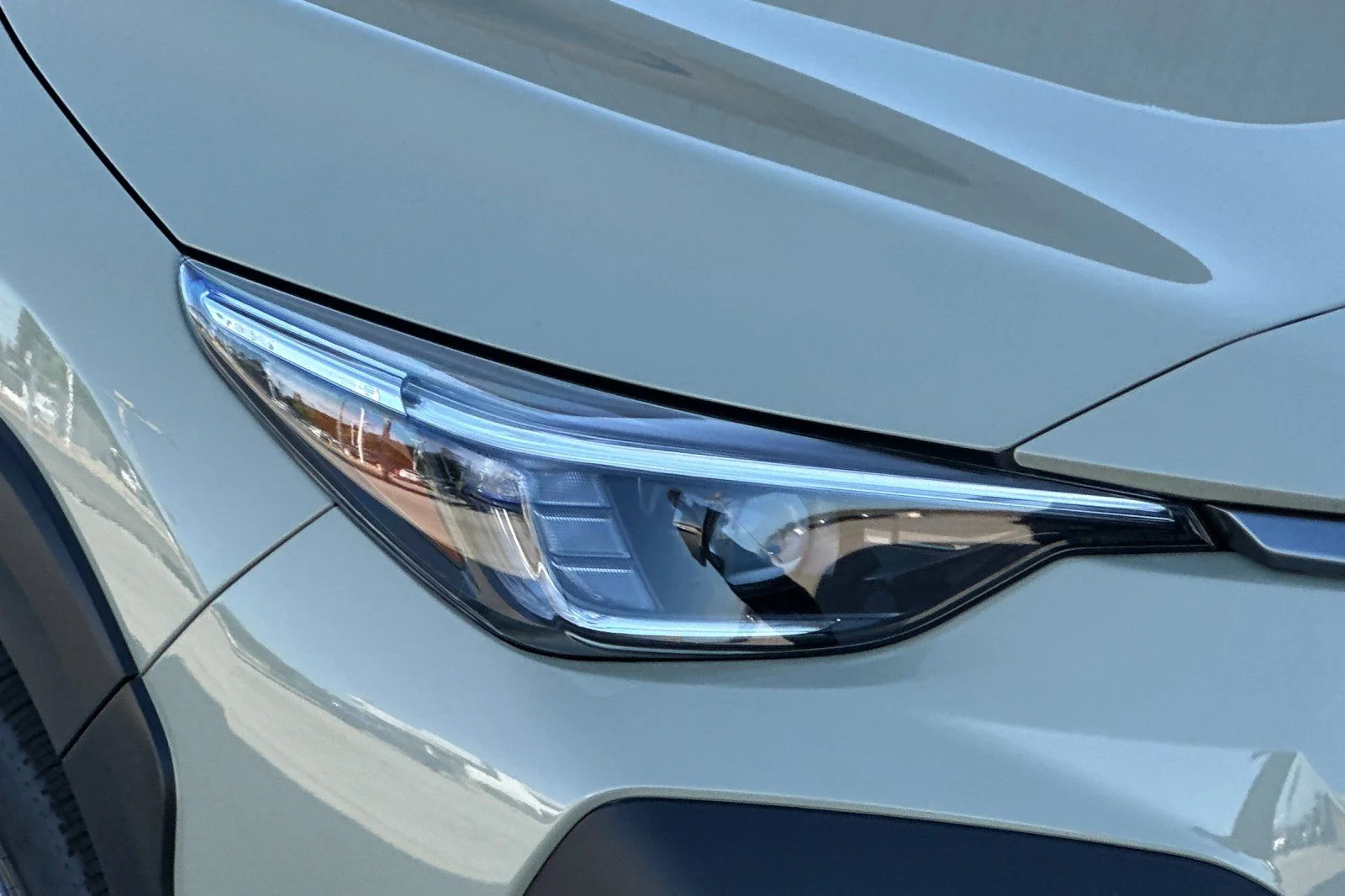 New 2026 SAND DUNE PEARL Subaru Limited Hybrid image 33