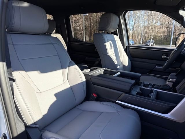 2026 Toyota Tundra SR5 - Photo 24