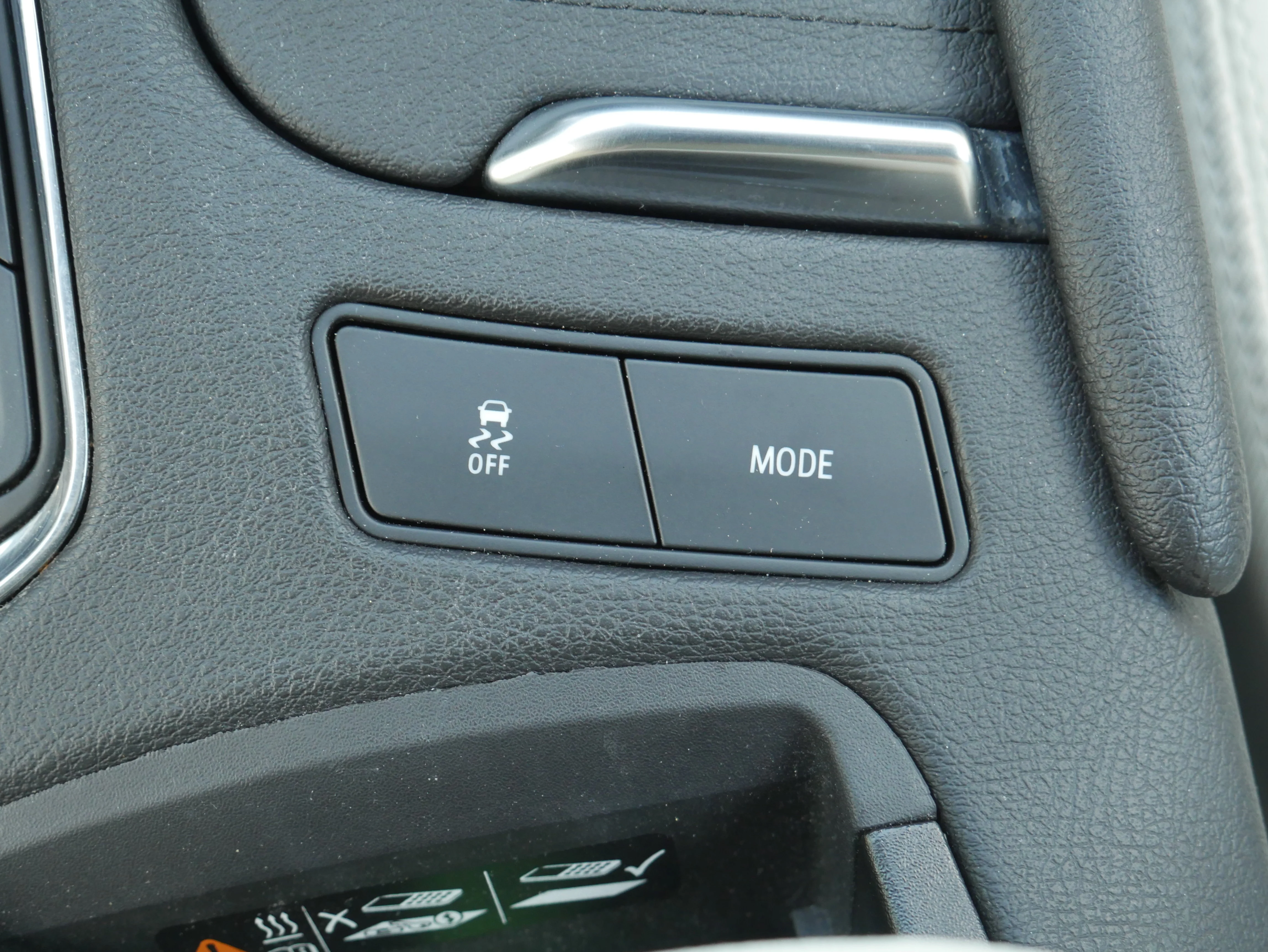 Used 2022 Rosewood Metallic Cadillac Sport image 22