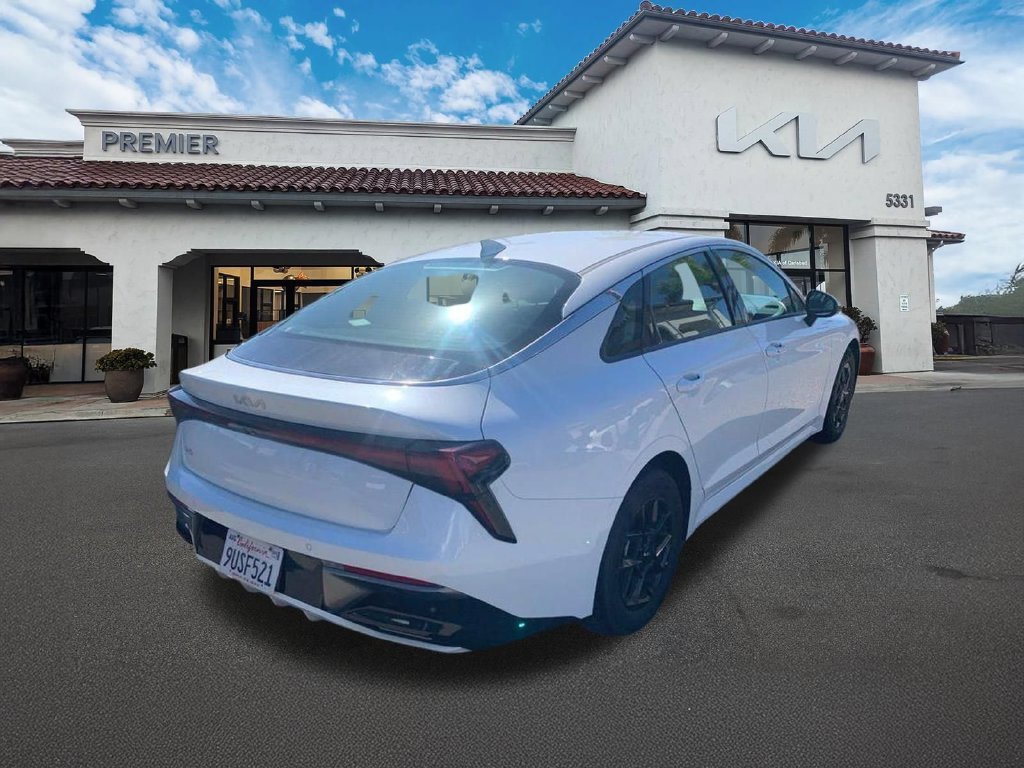Certified Used 2026 Snow White Pearl Kia LXS image 6