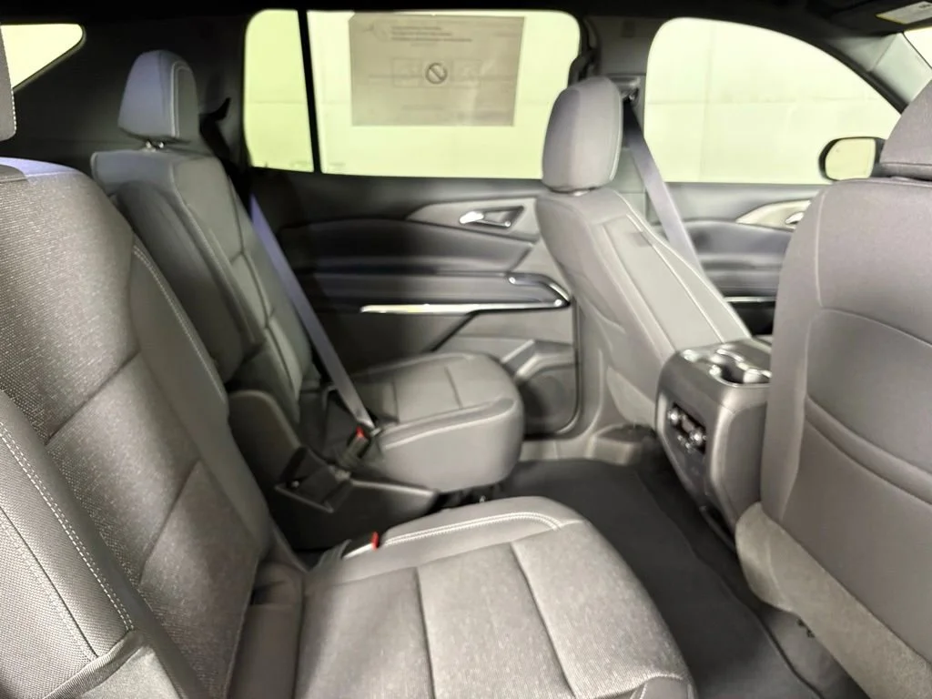 New 2026 Summit White Chevrolet LT image 19