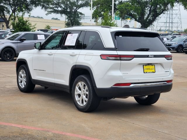 Used 2023 White/off-white Jeep Limited image 7