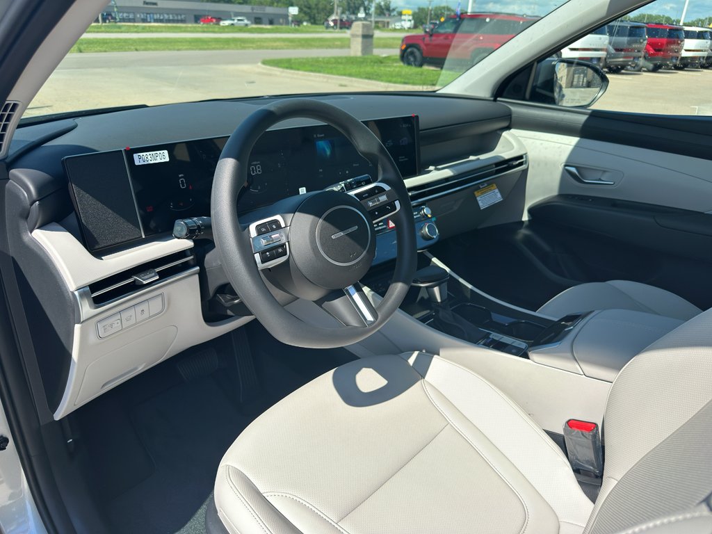 New 2026 Shimmering Silver Hyundai SEL Plus image 12