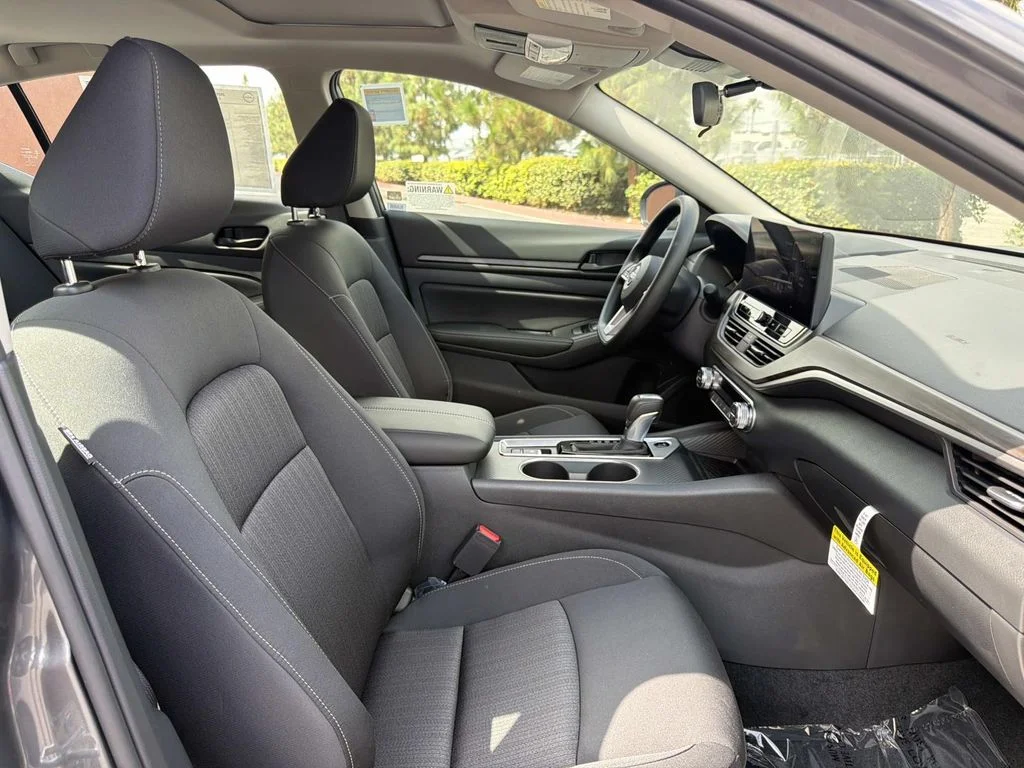 New 2026 Gun Metallic Nissan SV image 31