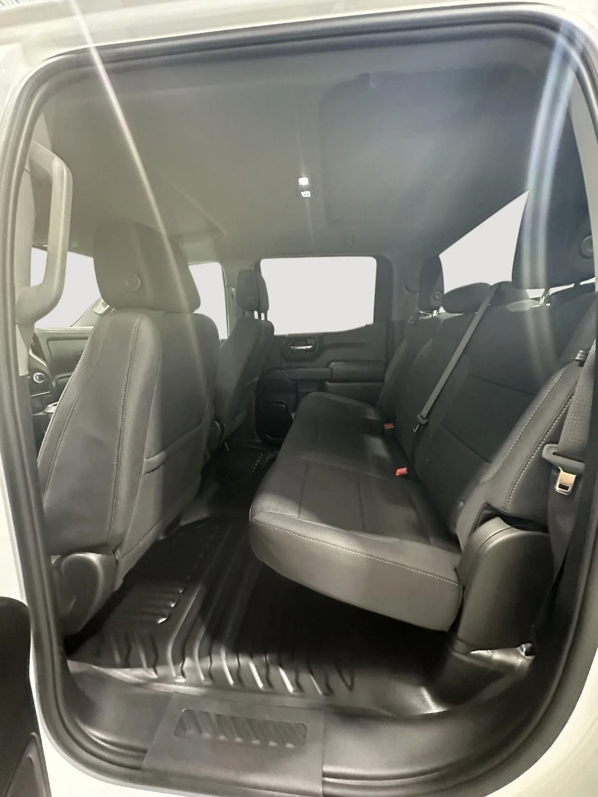 Used 2024 Summit White GMC Pro image 18