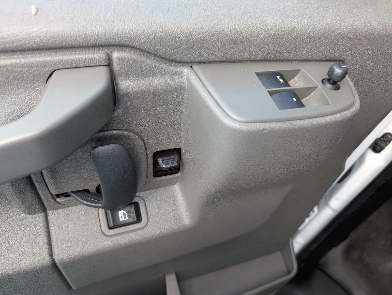 Used 2025 Summit White Chevrolet WT image 16