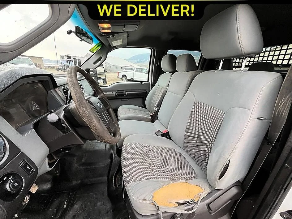 Used 2011 White Ford XLT image 9