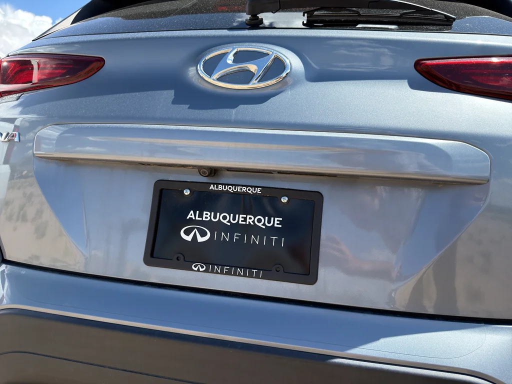 Used 2021 Sonic Silver Hyundai SEL Plus image 30