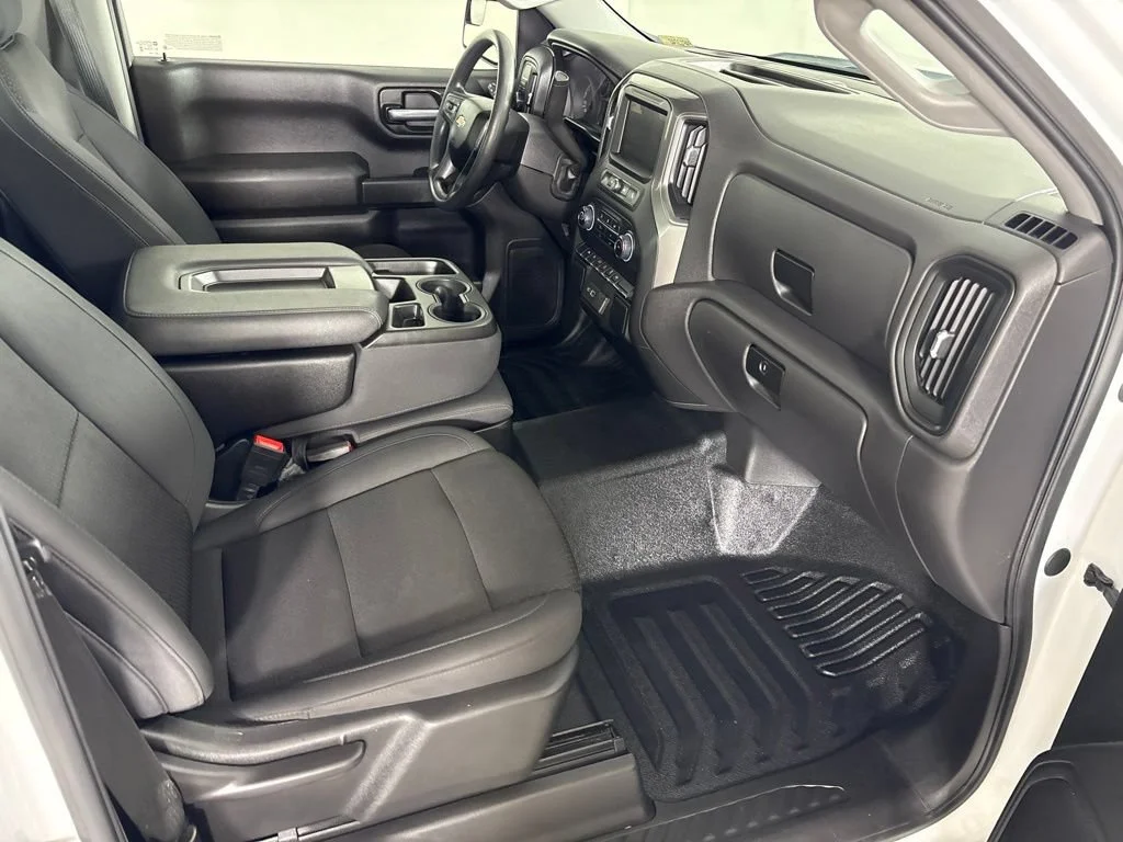 Certified Used 2025 Summit White Chevrolet WT image 20
