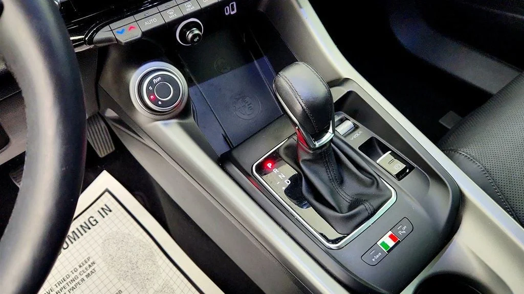 Used 2024 Grigio Ascari Metallic Alfa Romeo Ti EAWD w/ Active Assist Package & Premium Interior image 15