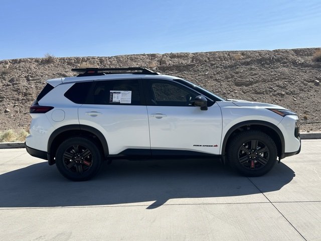 2025 Nissan Rogue photo 4