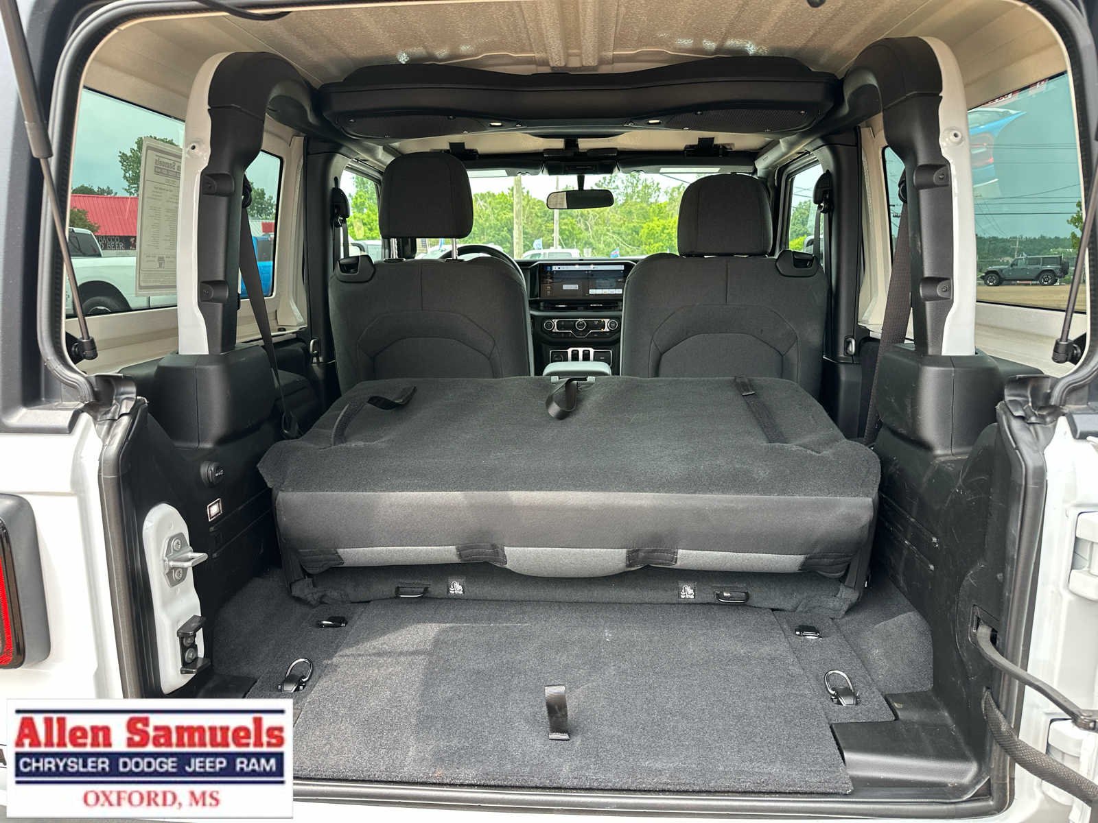 Certified Used 2025 Bright White Clearcoat Jeep Sport image 33