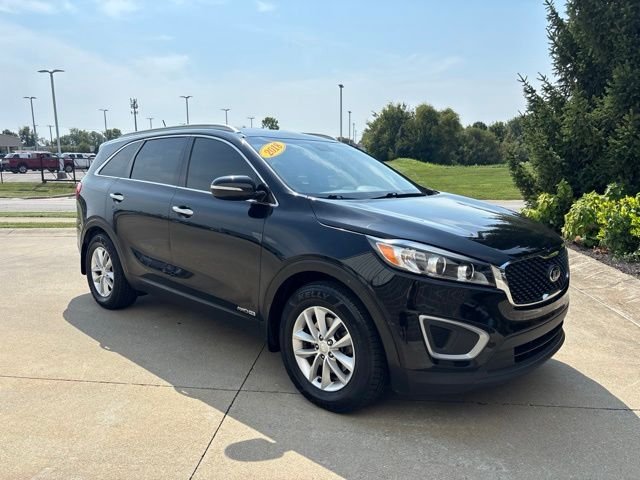 Used 2018 Black Kia LX image 33