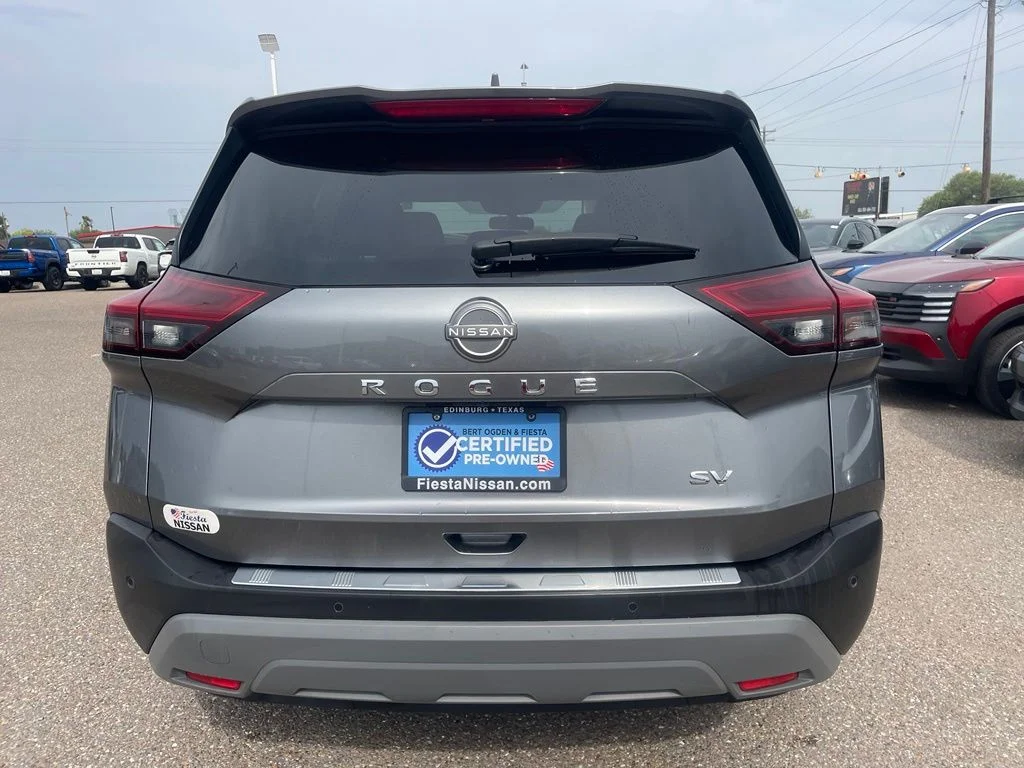 Used 2023 Gray Nissan SV image 6