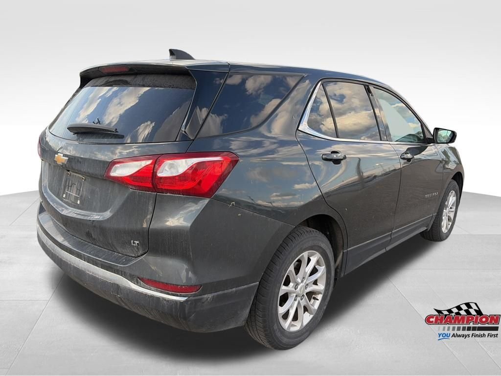 Used 2018 Gray Chevrolet LT image 5