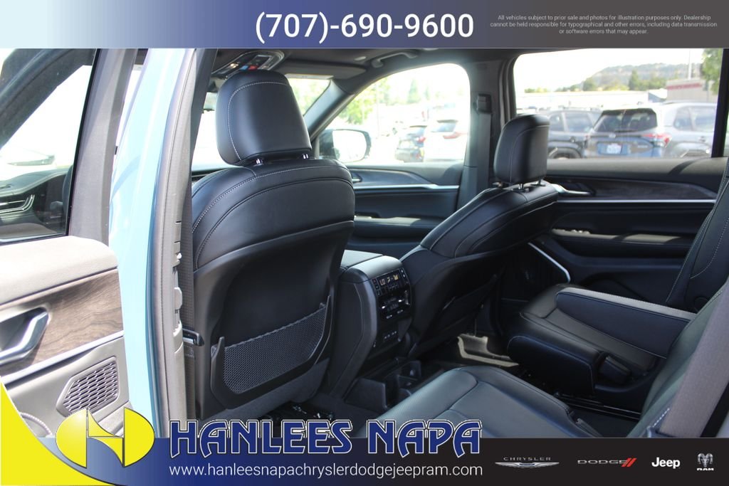 New 2026 Steel Blue Exterior Paint Jeep Limited image 17