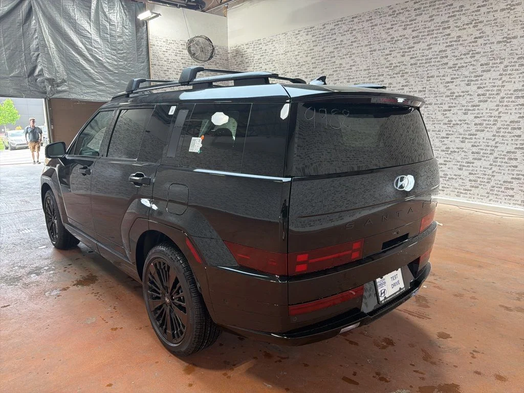 New 2026 Phantom Black Hyundai Calligraphy image 5