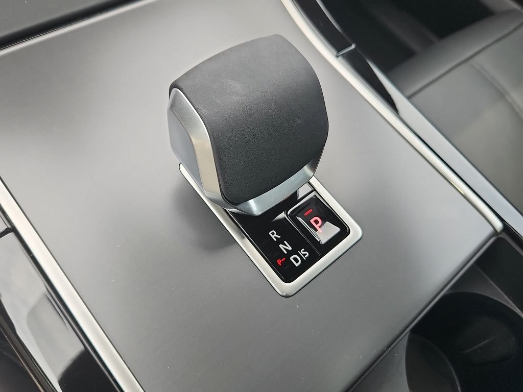 2026 Land Rover Range Rover Velar S - Photo 15