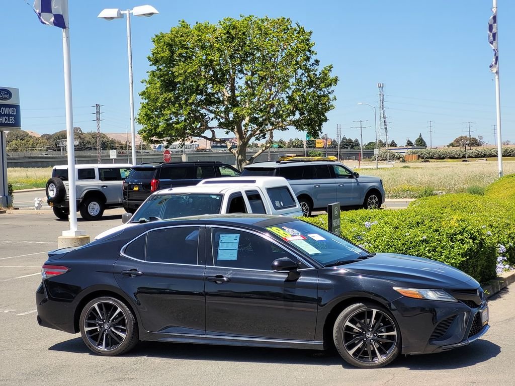 Certified Used 2018 Black Toyota XSE V6 image 3