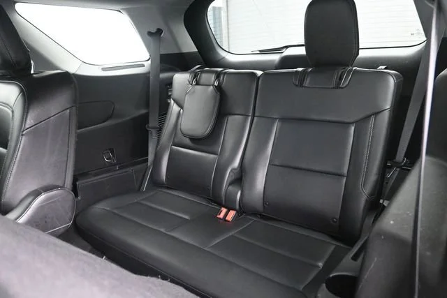 Used 2020 Agate Black Metal Ford XLT image 24