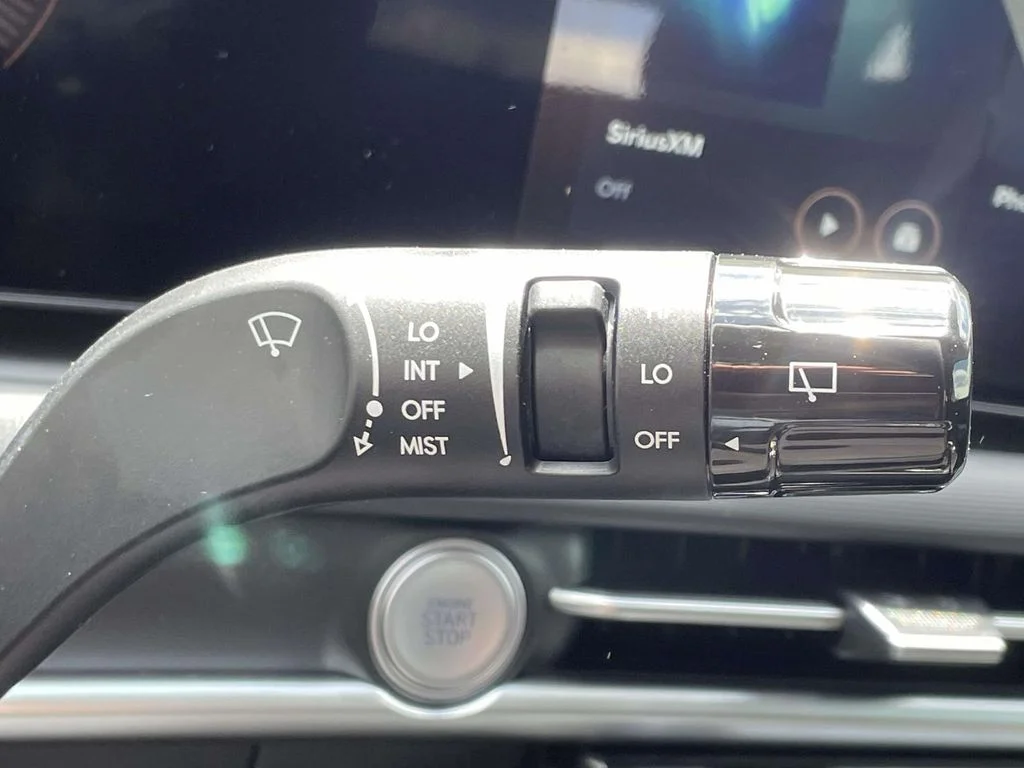 New 2026 White Hyundai SEL image 23