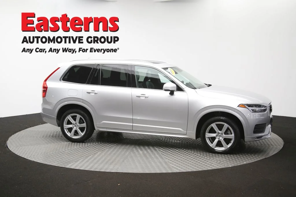 Used 2022 Gray Volvo T5 Momentum image 48