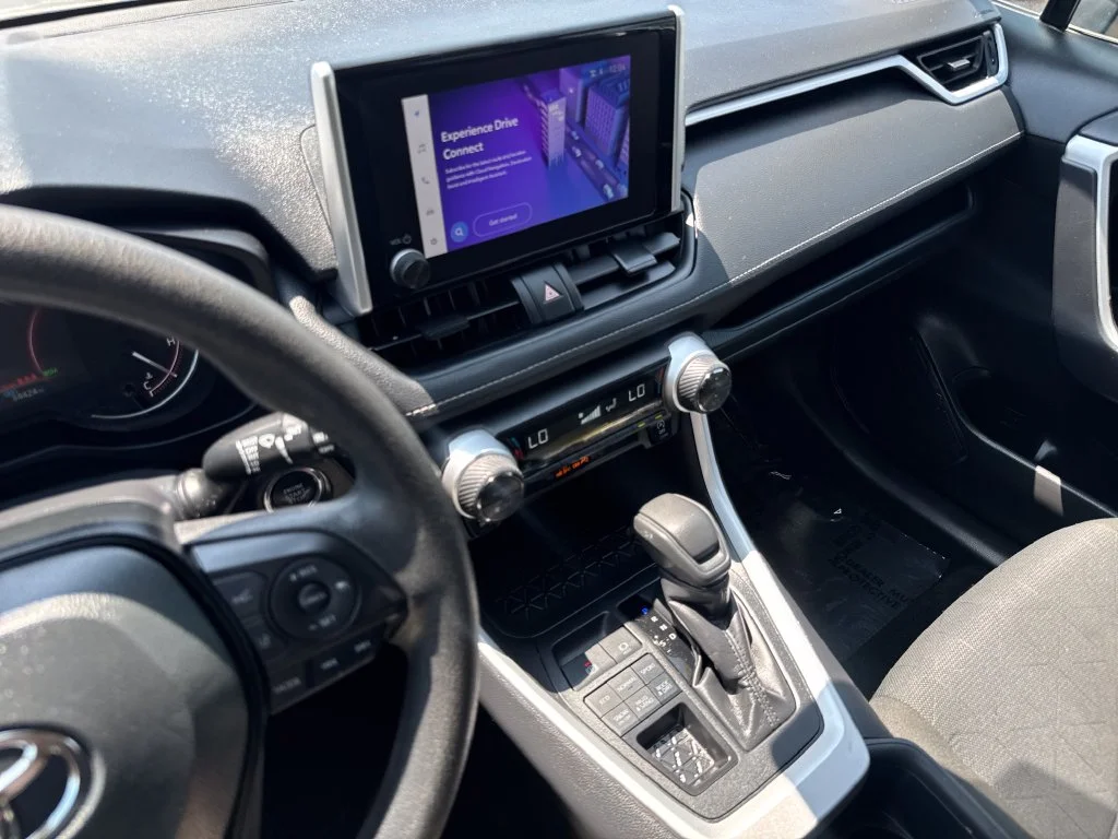 Used 2025 Silver Toyota XLE image 22